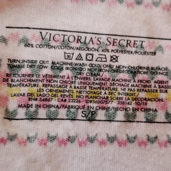 Victoria's Secret long sleeve nightgown in a size small - Picture 5 of 5